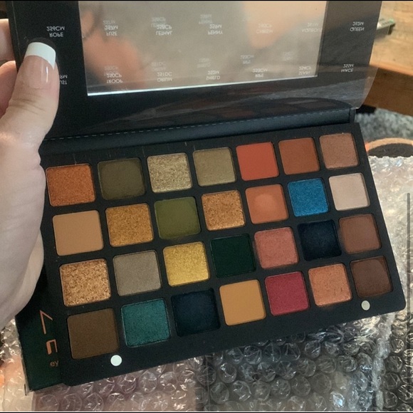Natasha denona metropolis pallet - Picture 5 of 6